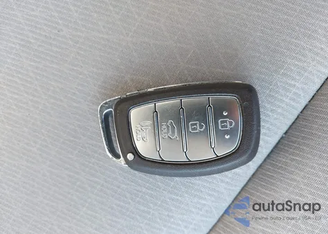 2016 Hyundai Tucson Sport z USA, uszkodzony, nr VIN KM8J3CA26GU094266